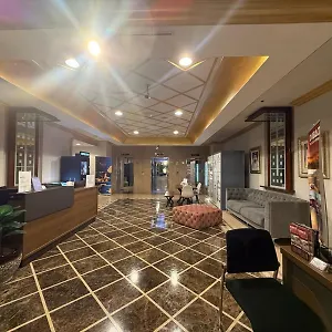 Al Raya Dubaï